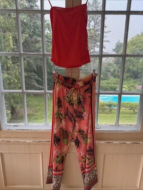 Coral Tropical-Print Wide-Leg Pants & Coral Cami Set